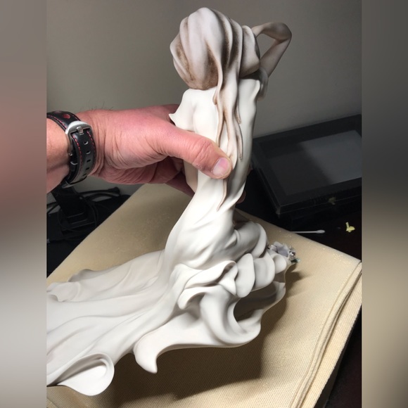 Giuseppe Armani Ecstasy woman model 1818F Italian sculpture. - Picture 7 of 14